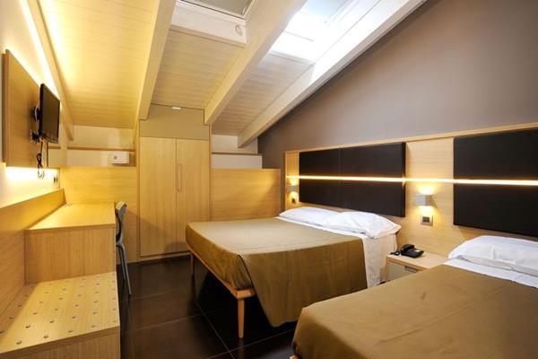 Montesilvano Marina Club Hotel Le Nazioni מראה חיצוני תמונה